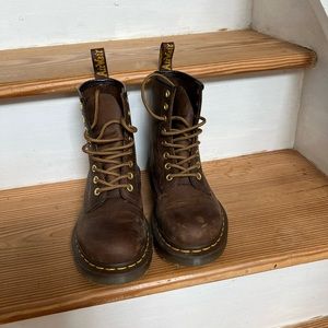 Crazy horse Doc Martens